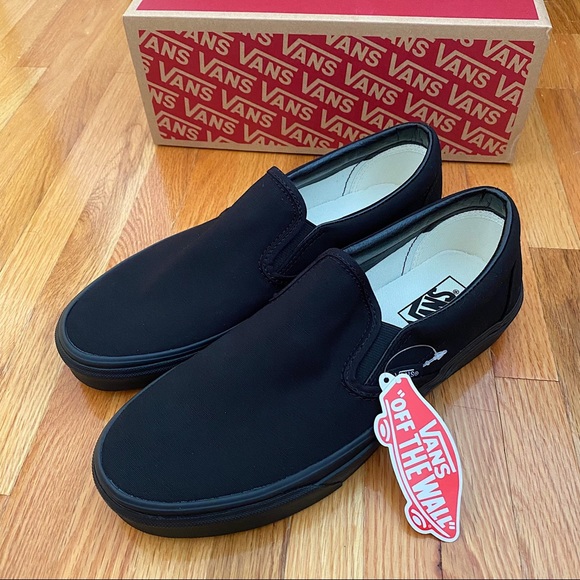 Vans Classic Slip On Women’s Sneakers - Picture 2 of 6